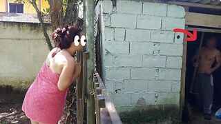 Shower🚿 Fails, Wife Asks Caretaker for Help, Gets Paid in Pleasure