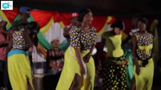 Public裸舞 Khanga Girls