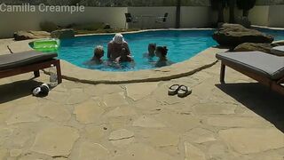 Orgy in The Swimming Pool