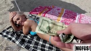Mofoscom - Molly Mae: Hardcore Public Lewdness