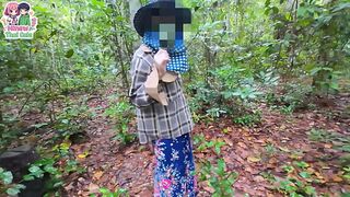 Thai teen explores mu, gets penetrated in the pussy🌮️  Thai audio 