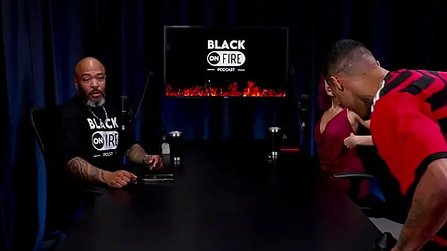 He asked for a break during the recording with Binho TED because he just wanted to put it in the ass &mdash;  he likes to get hit &mdash;  and about kissing during the recordings    - Tiffany Carioca & Gabriel Rios (WATCH ON: SHEER/RED)