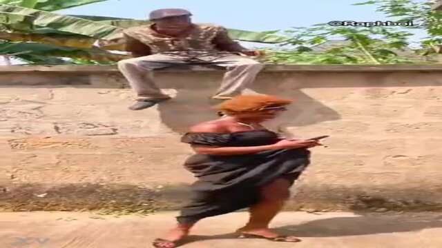 Public cunt licking frenzy