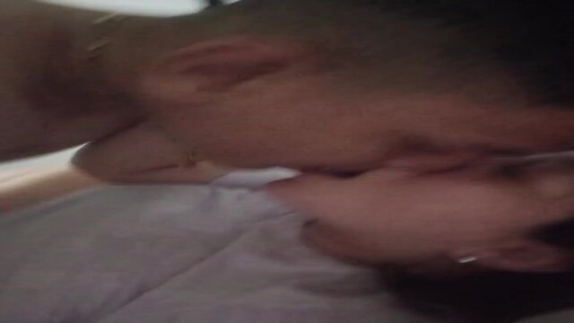 Hottie with thick booty gives a surprise outdoor BJ