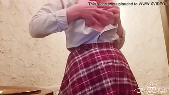 Slutty Beauty Public Masturbates Pussy in Restaurant Toilet