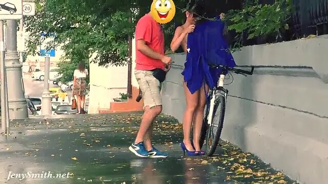 Hidden Cam Captures Jeny Getting Stripped in Public